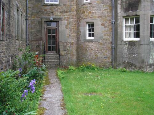 Butlers Quarters Apartment