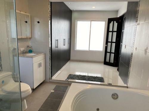 �oferta Hermosa Casa A 3 Minutos Del Centro Hist�rico!