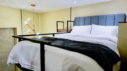 203 Aparta Studio Boutique En Mansi�n Siglo XIX