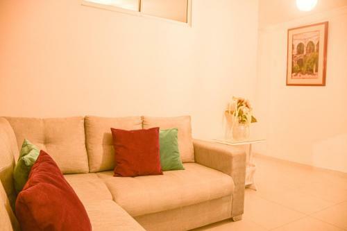 Apartamento Acogedor Con Piscina - House Rouse 14
