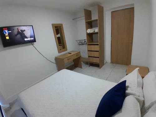Hostal Habitaci�n Agradable, Corferias - Embajada Usa