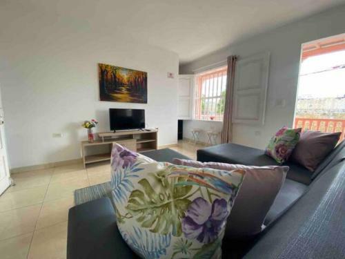 Bayhouse Apartments