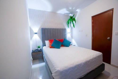 Family Apartment Only Steps To The Beach