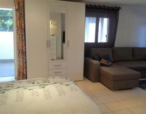 Apartamento Bas De Villa Bel Horizon