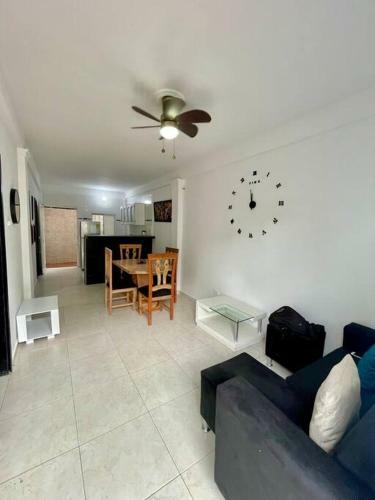Apartamento En Zona De Torices
