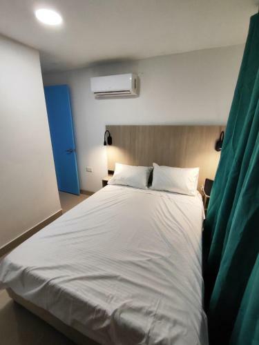 Apartamentos Los Manglares Marbella