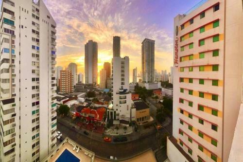 Apartamento Edificio Los Delfines Bocagrande , Ubicaci�n Y Precio