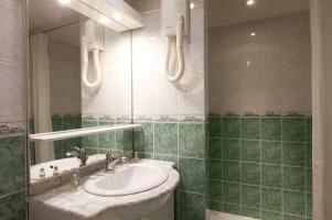 Comfort Hotel Marseille Airport