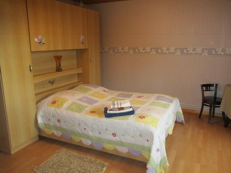 Hostal La Maison Fleurie