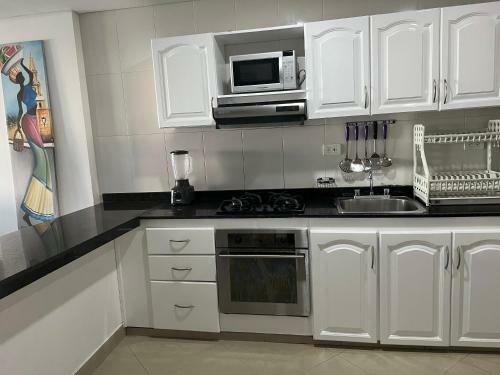Apartamento Torres Del Lago De 3 Habitaciones