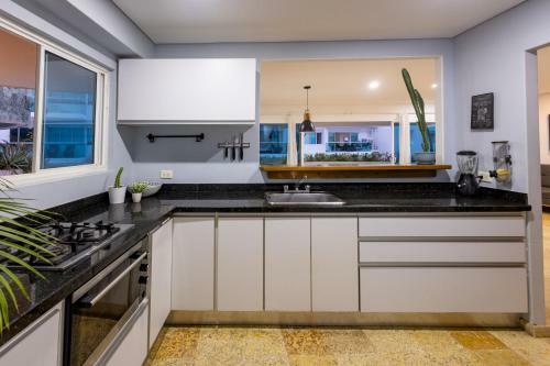Apartamento Luxury 3br Apto. Salida A Playa Piscina Jacuzzi