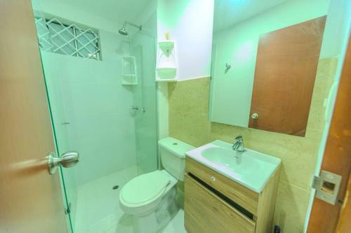 Cozy/exclusive 17th Floor Apartment With Sea View