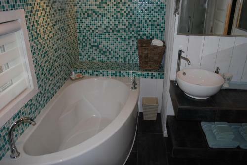 Posada Auberge Des Eaux Vives