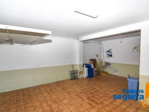 Casa El Vendrell, 3 Dormitorios, 8 Personas - Es-320-23