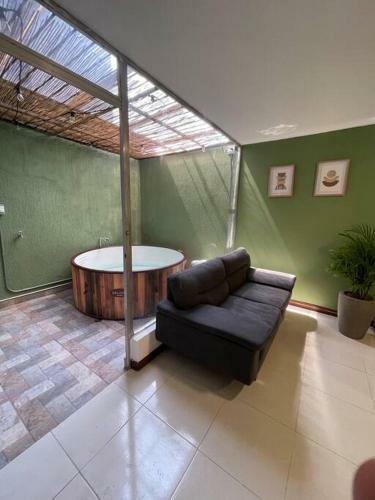 Apartment W/ Jacuzzi Best Location/ Parque Lleras