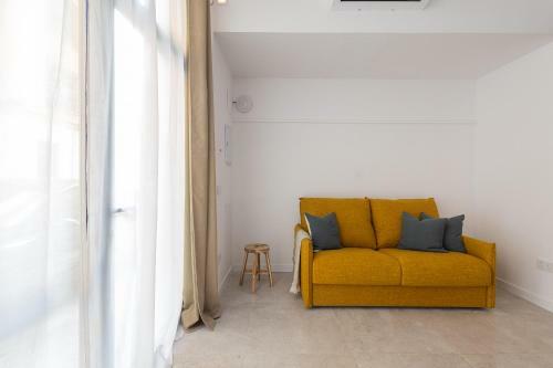 Florit Flats - The Joaquin Sorolla Apartments II