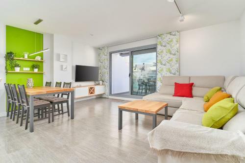 Apartamento �tico Antonio Sol Primera L�nea