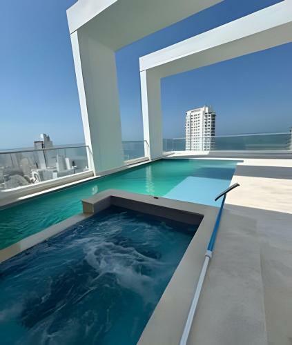 Apartamento Altitude Haven Loft W/ Bay View