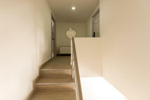 Spacious And Lovely Apartment
