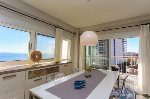 Beachfront Apartment 30min From Valencia