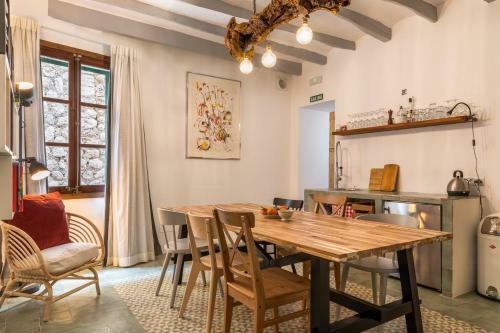 Hotel Can Karlito Rooms