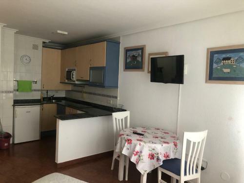Apartamento Con Vistas Al Mar Y Piscina II