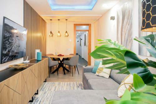 San Pascual Seaside Apartments