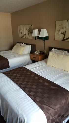 Motel De Smet Super Deluxe Inn