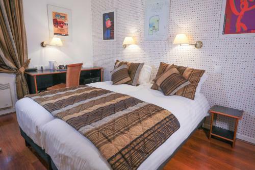 Hotel H�tel Restaurant Des Remparts
