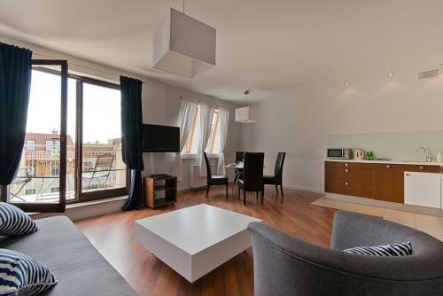 Imperial Apartments - Martini