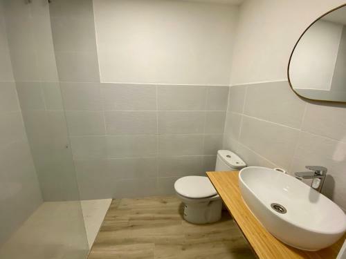 Flamenca Triana - Apartamento Totalmente Equipado Wifi 2d Sofas Camas 2 Ba�os