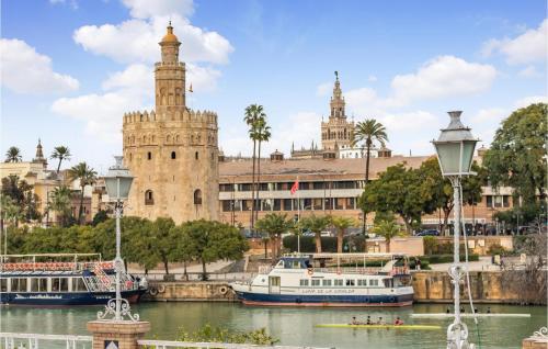 Nice Apartment In Sevilla With Wifi And 1 Bedrooms