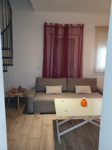 Apartamento En El Casco Antiguo En Plena Alameda