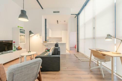 Honeymoon Apartment