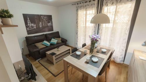Rentalsevilla Coqueto Apartamento Con Terraza Privada