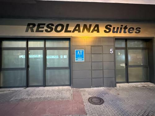 Apartamento Resolana Suites