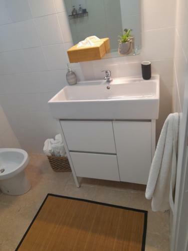Pikis Apartment Center 1