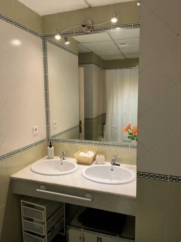 Very Nice Apartament. City Center. Private Parking