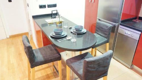 Apartamento Duplex Puerta Carmona - Kainga Homes