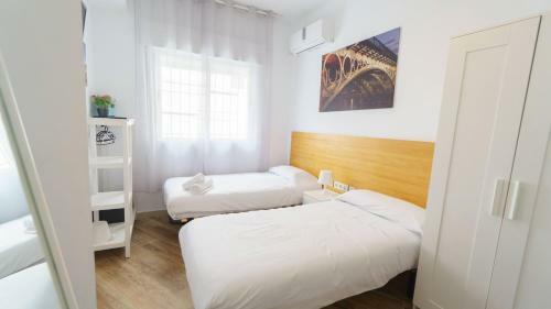 Rentalsevilla Espacioso Y Acogegor Apartamento De 3 Dormitorios