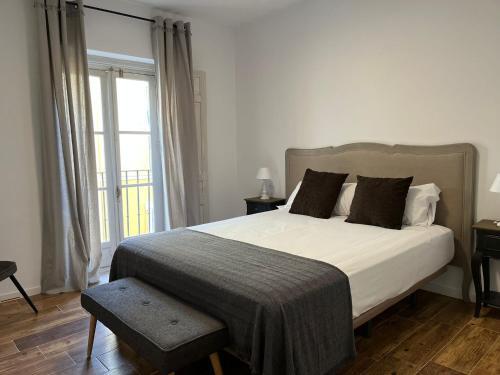 Apartamento Ti2 D�plex Con Terraza Privada, 120 Metros De La Catedral