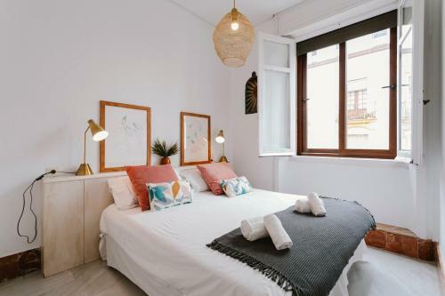Apartamento Bright And Cozy-1bd 1bth & 2bd 1bth- La Giralda