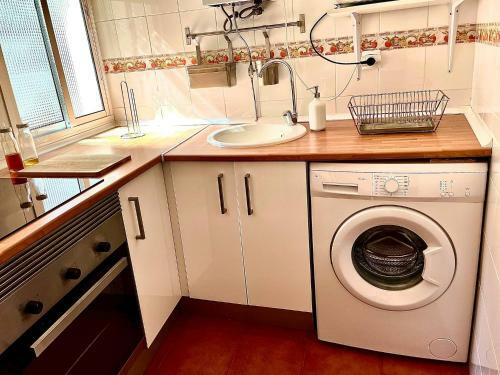 Quiet And Cozy Apartment Next To Plaza San Marcos