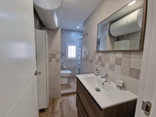 Precioso Apartamento Centro Sevilla Zona Nervi�n.