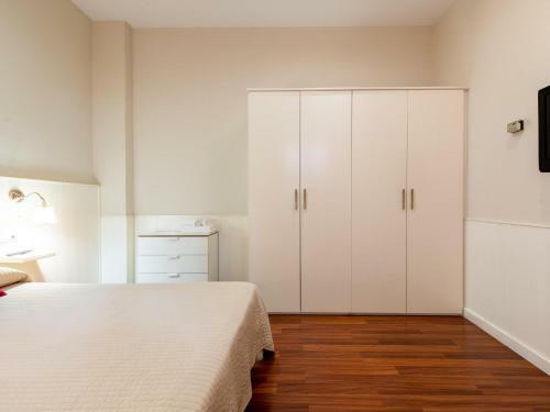 Apartamento Holi-rent Lumbreras