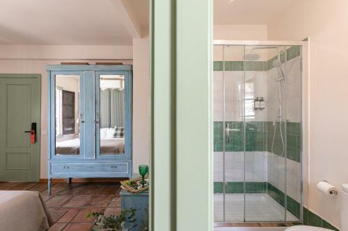 Hostal Casa17 Santacruz Suites