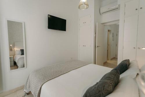 Apartamento O&l Lumbreras: Bright Duplex With Private Terrace