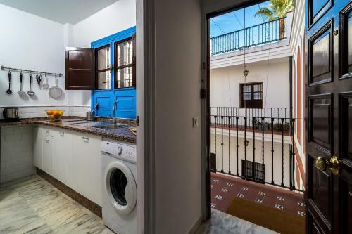 More Center Apartment