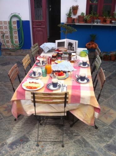 Hostal Casa Visconde De Bouzoes