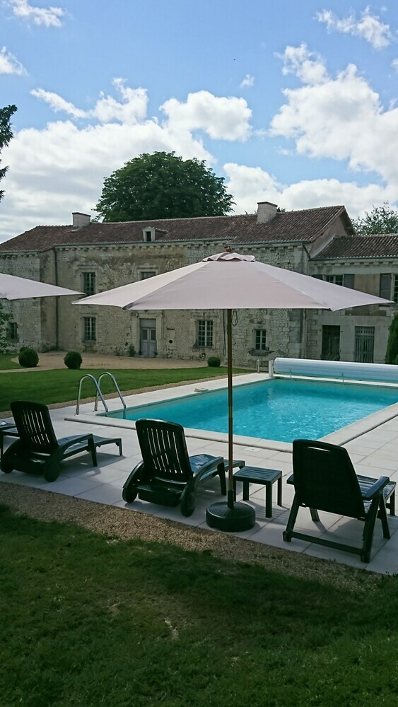 Bed & Breakfast Domaine De Bourgville